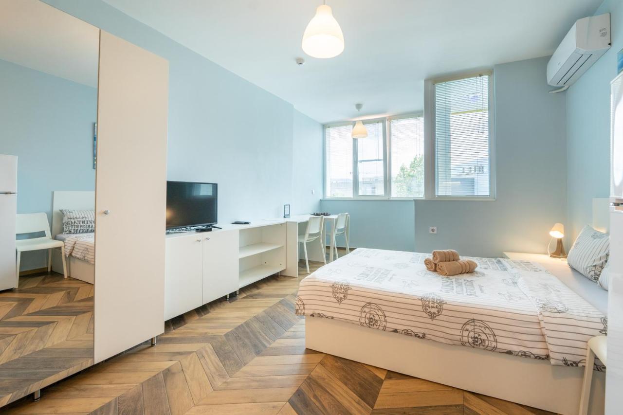 Cozy Little Apartment In Studentski Grad 소피아 외부 사진