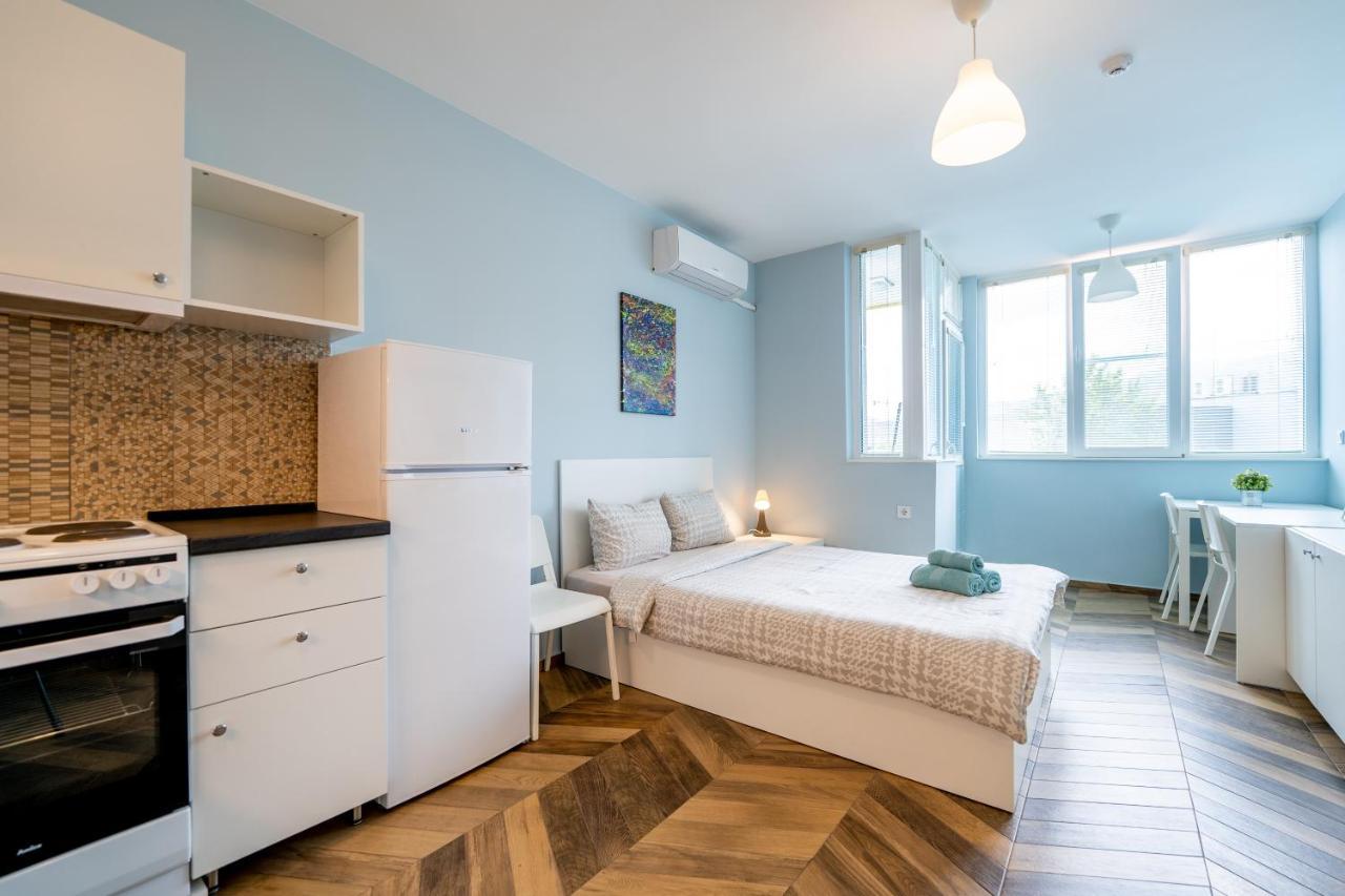 Cozy Little Apartment In Studentski Grad 소피아 외부 사진