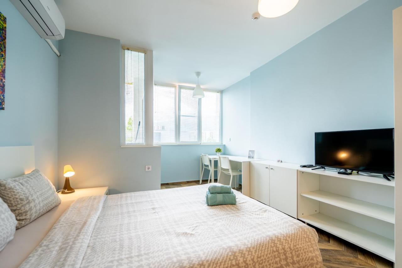 Cozy Little Apartment In Studentski Grad 소피아 외부 사진